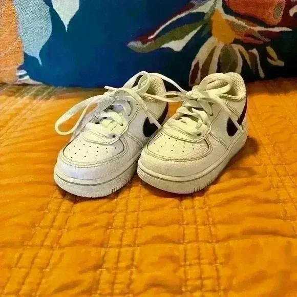 Nike Baby Air Force 1 Low - Size 4.5 - Picture 2 of 4